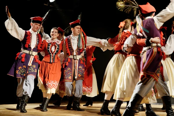 Polský tradiční lidový tanec — Stock fotografie