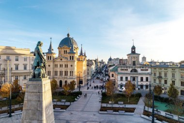 Lodz şehri - Özgürlük Meydanı manzarası.