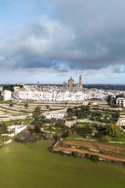 Locorotondo, İtalya 'nın Bari eyaletinde yer alan bir şehirdir..