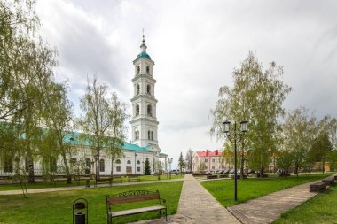 Elabuga şehrinin tarihi sokaklarında dolaş..