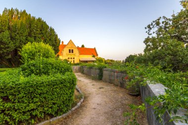 Kırım. Gaspra. Charax Parkı. Harak Sarayı