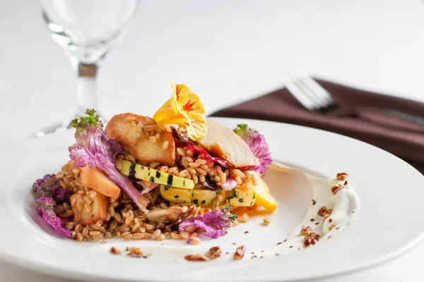Sonbahar farro çanak