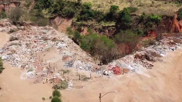 Brezilya Planaltina Nın Şehir Sınırları Içine Yasadışı Olarak Atılan Çöpün — Stok video
