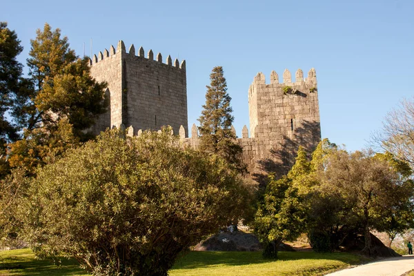 Κάστρο Guimaraes Του 10Ου Αιώνα Castelo Guimaraes Στην Guimaraes Πορτογαλία — Φωτογραφία Αρχείου