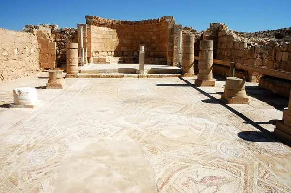 Εκκλησιαστικά ερείπια στην πόλη Nabataean Memphis, Ισραήλ — Φωτογραφία Αρχείου