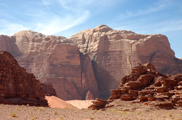 Vádí Rum horské krajiny, Jordan — Stock fotografie