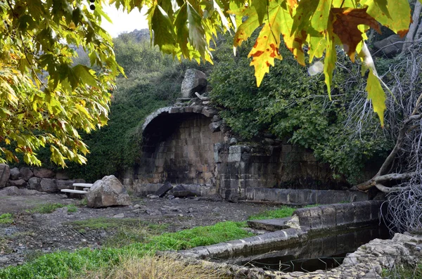 Древняя арка Умм-эль-Канатир — стоковое фото
