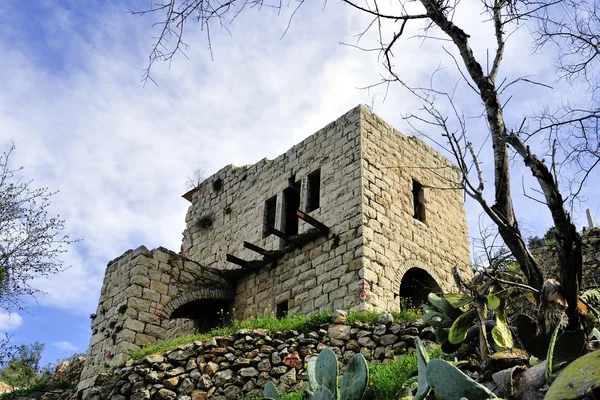 Antiguas ruinas del pueblo de Lifta . — Foto de Stock