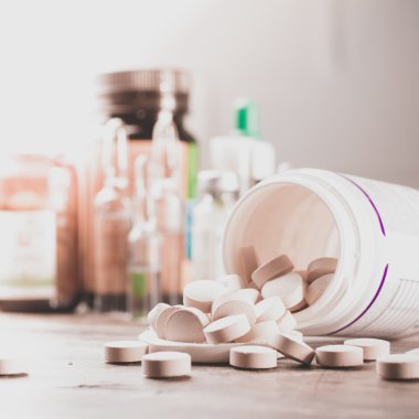 Bira mayası tabletleri. Besin takviyesi.