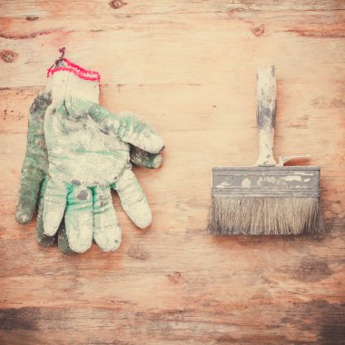 Boyama için kullanılan araçlar.