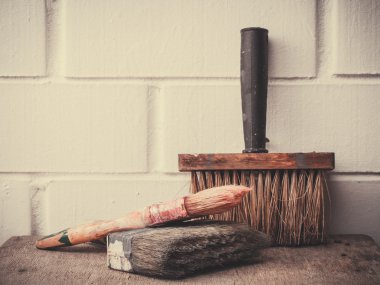 Boyama için kullanılan araçlar.