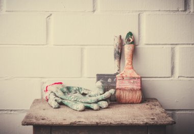 Boyama için kullanılan araçlar.