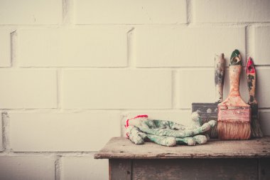 Boyama için kullanılan araçlar.