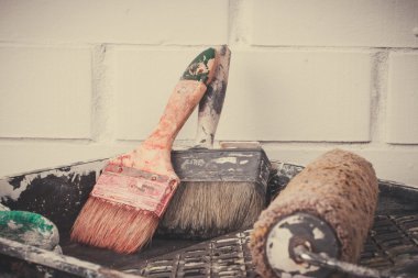 Boyama için kullanılan araçlar.