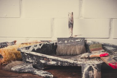 Boyama için kullanılan araçlar.