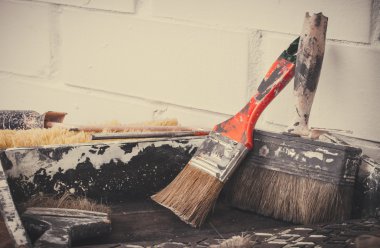 Boyama için kullanılan araçlar.