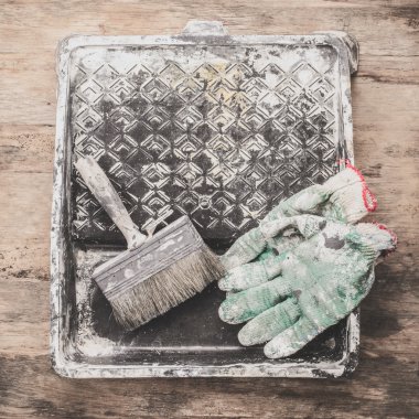 Boyama için kullanılan araçlar.