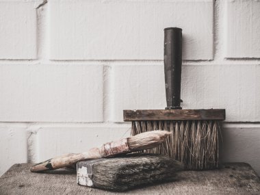 Boyama için kullanılan araçlar.