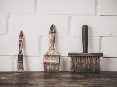 Boyama için kullanılan araçlar.