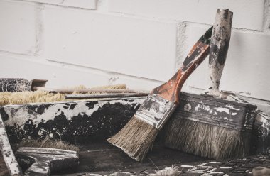 Boyama için kullanılan araçlar.