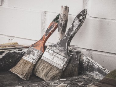 Boyama için kullanılan araçlar.