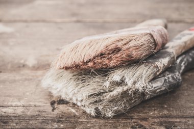 Boyama için kullanılan araçlar.