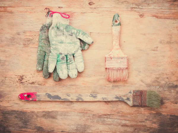 Boyama için kullanılan araçlar.