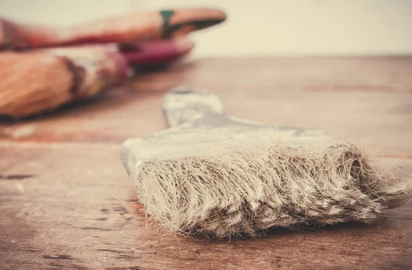 Boyama için kullanılan araçlar.