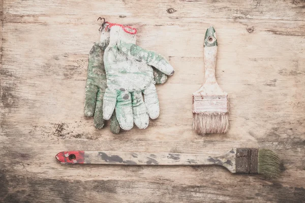 Boyama için kullanılan araçlar.