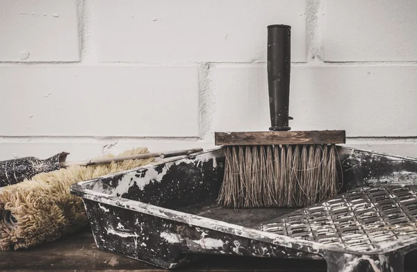 Boyama için kullanılan araçlar.