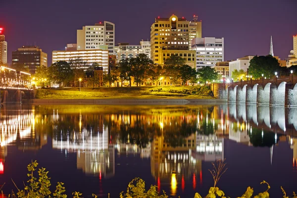 Harrisburg Pennsylvania at Night — Stock Photo, Image