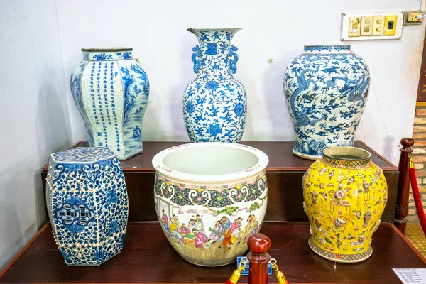 Antique Polychrome Ceramics China 18Th Century Early 19Th Century Items — Stock Photo, Image