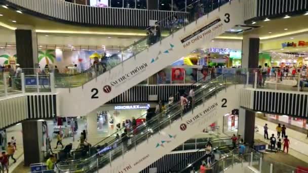 Cidade Chi Minh Vietnã Julho 2020 Pessoas Shopping Aeon Binh — Vídeo de Stock