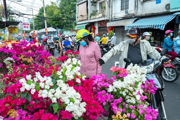 Chi Minh City Vietnam Febbraio 2021 Bustle Acquistare Fiori Mercato — Foto Stock
