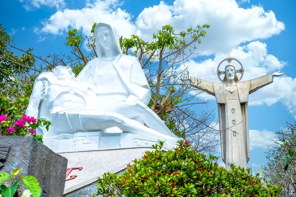 Vung Tau Vietnam Febrero 2021 Estatua María Sosteniendo Señor Jesús — Foto de Stock