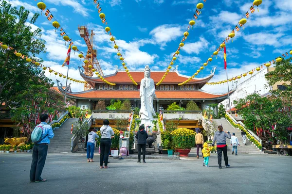 Ciudad Chi Minh Vietnam Febrero 2021 Visita Los Budistas Para —  Fotos de Stock
