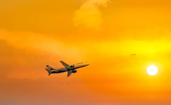 Мин Вьетнам Мая 2021 Года Самолет Boeing 737 Airlines Взлетает — стоковое фото
