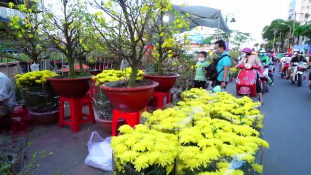 Chi Minh City Vietnam Februari 2021 Bustle Buying Flowers Flower — Stockvideo