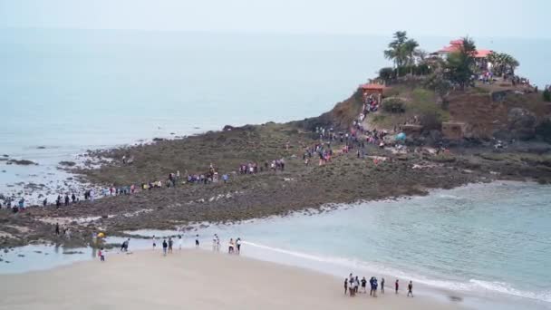 Vung Tau Vietnam February 25Th 2021 Pilgrims Walk Island Temple — Stock Video
