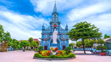 Kutsal Ruh 'un güzel mimarisi ve kilisesi Phuket, Tayland' da..