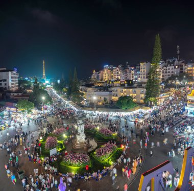 Barselona İspanya 'nın gece manzarası