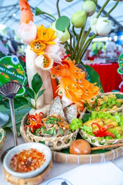 Düğün masa gıda ile