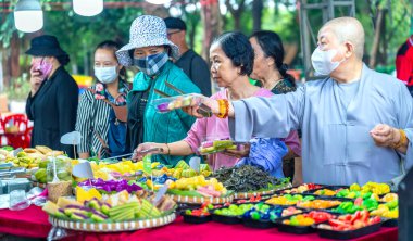Tayland 'da yaşayan insanlar.