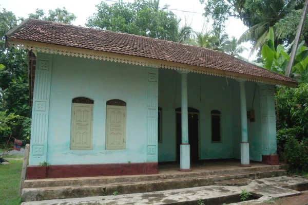 Casa nos trópicos, Sri Lanka — Fotografia de Stock