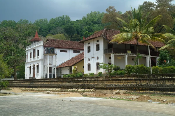 Det okända som byggnad i Kandy, Sri Lanka — Stockfoto