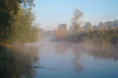 Sabah sis Nehri üzerinde yatay