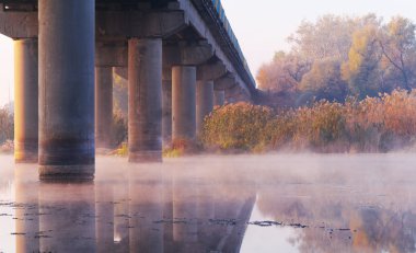 Sabah sis Nehri üzerinde yatay