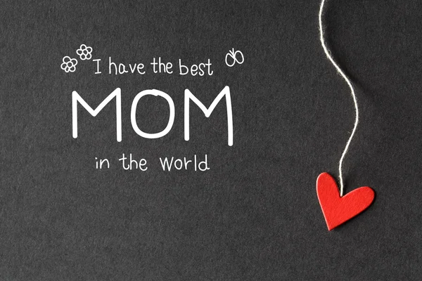 I have the best Mom in the world message with paper heart — Stock Photo, Image