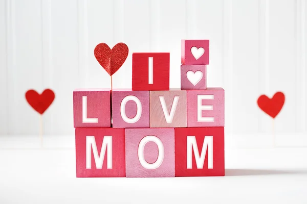 I Love Mom texts on wooden blocks — Stock Photo, Image