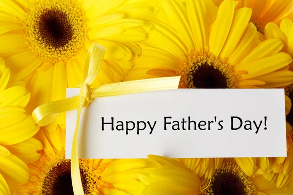 Blahopřání ke dni otců s žlutým Gerber — Stock fotografie